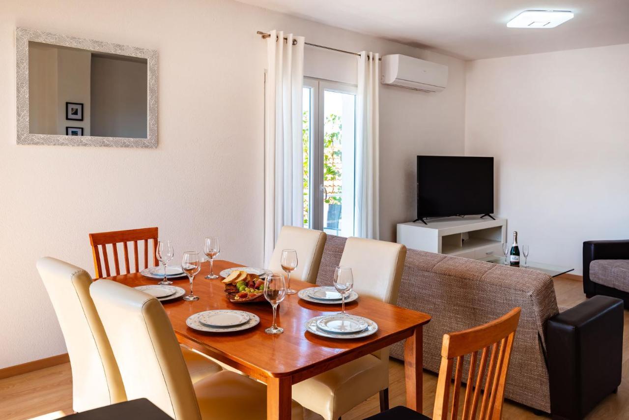 Apartment Maia Lena For Family Jasenice  Eksteriør billede